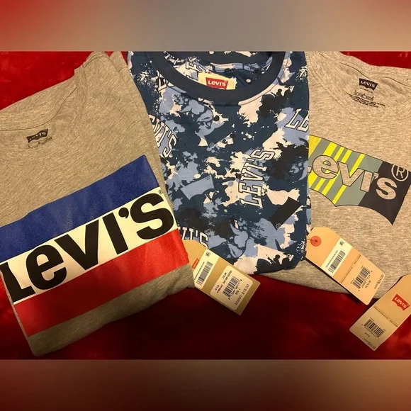 NWT 3 Boys Levi Tshirts short sleeve - Picture 1 of 3